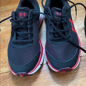 Under Armor Charged Assert 10